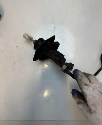 Ford Focus Clutch slave cylinder 123123