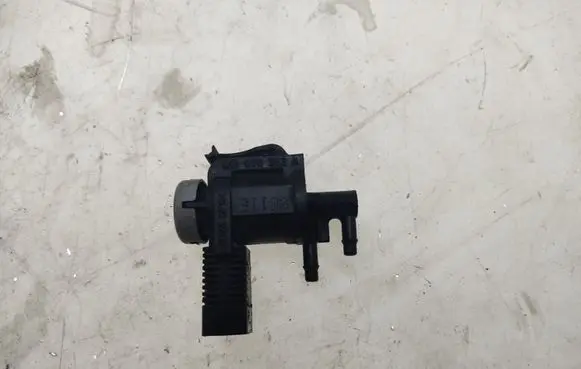 Volkswagen Golf VI Turbo solenoid valve 1K0906283A