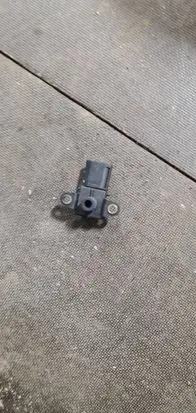 BMW 5 F10 F11 Air pressure sensor 7542623