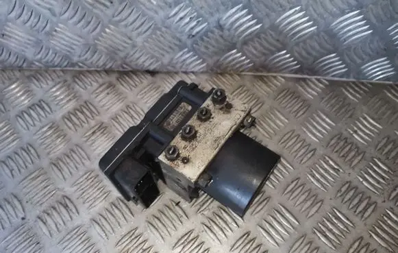 Skoda Roomster (5J) ABS Pump 6R0907379C 0265800635 0265231945