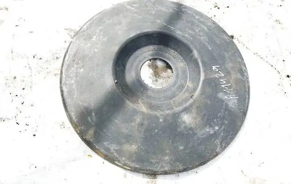 Volkswagen PASSAT B5.5 Spare wheel mounting bracket 8D9010140H