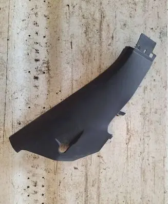 Volkswagen Touareg II (C) pillar trim 8P0867766D 23456781