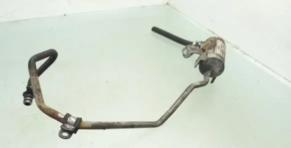 Gearbox oil cooler pipe/hose