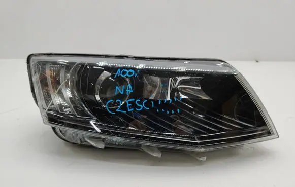 Skoda Octavia Mk3 (5E) Headlight/headlamp 5E1941018B