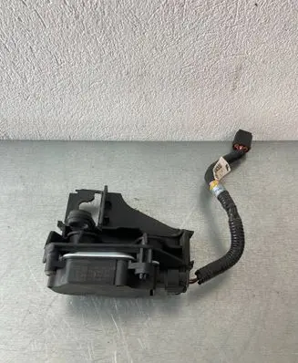 Subaru Outback (BS) Valve 52811AN100
