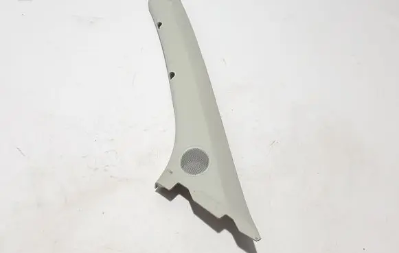 Volkswagen Amarok (A) pillar trim
