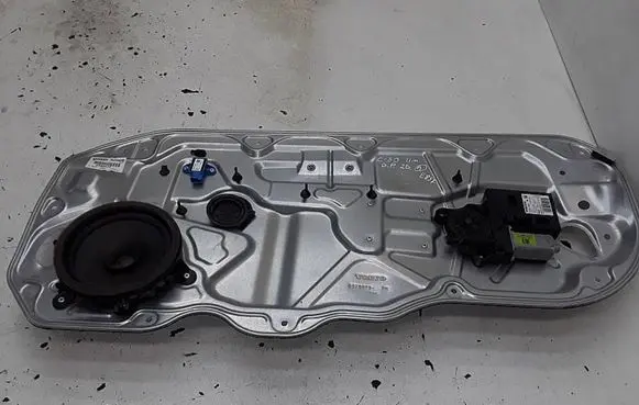 Volvo C30 Front door window regulator with motor 998466106