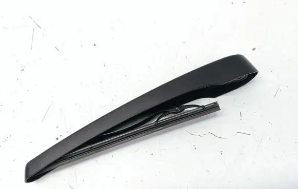 Buick Encore I Rear wiper blade arm 