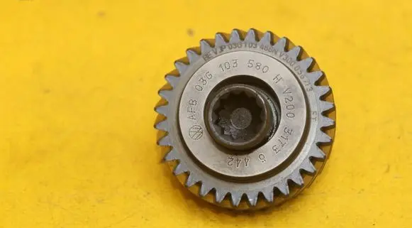 Audi A6 C7 Oil pump 