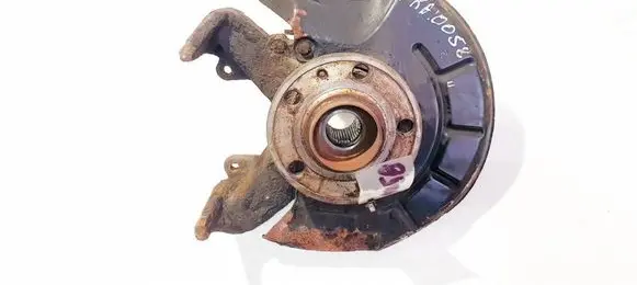 Skoda Fabia Mk2 (5J) Front wheel hub