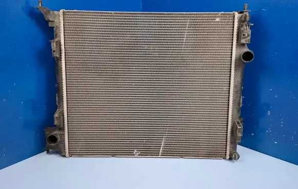 Nissan Qashqai Coolant radiator 214104EB1A M169476