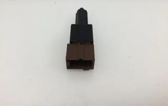 Nissan Navara Brake pedal sensor switch 