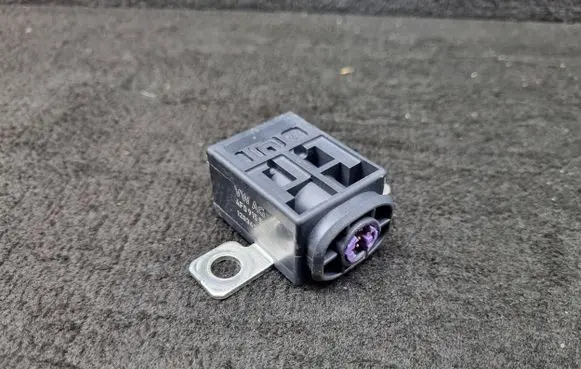 Audi A6 Allroad C7 Battery relay fuse 4F0915519