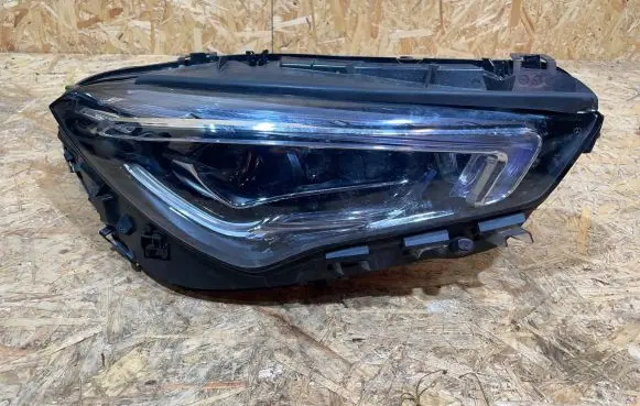Mercedes-Benz CLA C118 X118 Headlight/headlamp A1189067001