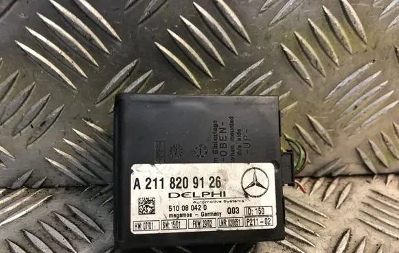 Mercedes-Benz E W211 Alarm control unit/module 2118209126