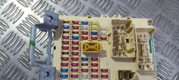 Hyundai i20 (PB PBT) Fuse box set 919511J040 91951-1J040