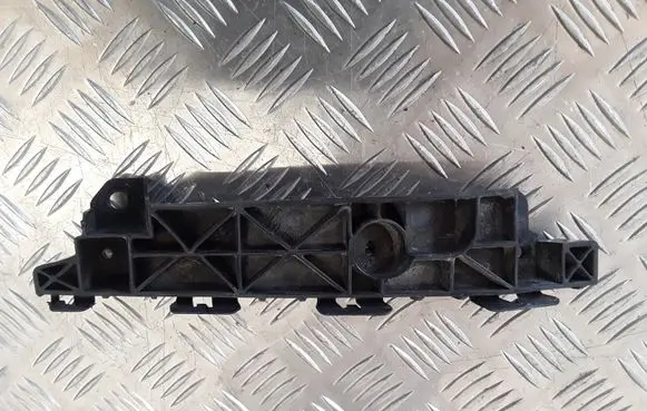 Hyundai ix35 Front bumper mounting bracket