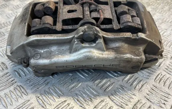 Porsche Cayenne (9PA) Front brake caliper 6B2013