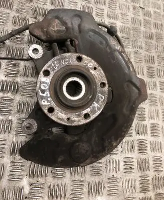 Peugeot 508 Front wheel hub