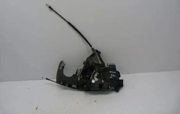 Volvo S40 Front door lock