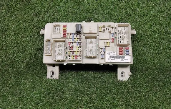 Ford C-MAX I Power management control unit 7M5T14A073DD
