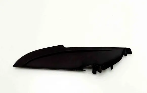 Fender trim (molding)