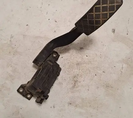 Skoda Octavia Mk1 (1U) Accelerator throttle pedal 1J1721503H 6PV00777001