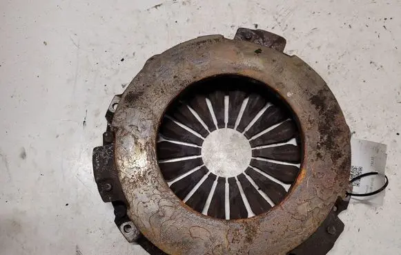 Renault Clio III Pressure plate