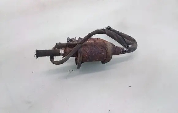 Mercedes-Benz S W220 Webasto auxiliary heater fuel pump A0099975281