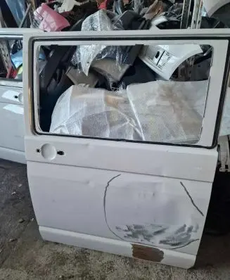 Volkswagen Transporter - Caravelle T6 Side sliding door 7LA843107