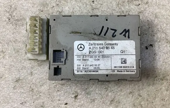 Mercedes-Benz E W211 Gateway control module A2115408545 A2115408345 A2114420027