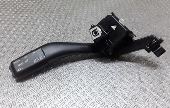 Volkswagen Golf Plus Indicator stalk 1K0953513A