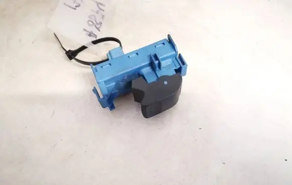 Toyota Avensis T270 Electric window control switch 8481005080 84810-05080