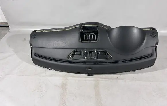 Volkswagen Touareg II Dashboard 7P1857003G 7P1819241B 7P1819634A