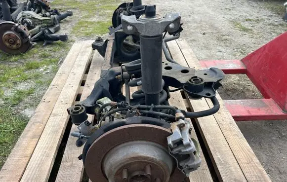 Ford S-MAX Rear wheel hub spindle/knuckle SULIK1