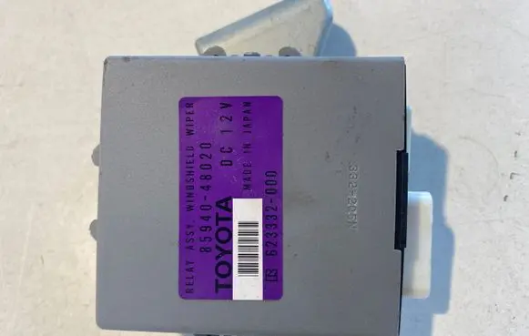 Lexus RX 330 - 350 - 400H Window wiper interval relay 8594048020