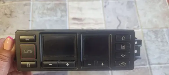 Audi A3 S3 8L Climate control unit 8L0820043M 5HB00760810