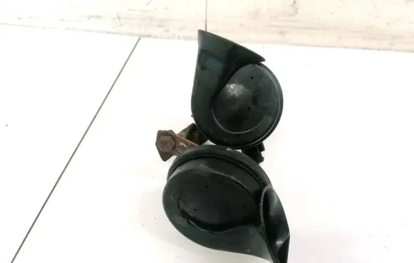 Volkswagen Polo Horn signal E1000209 E10209