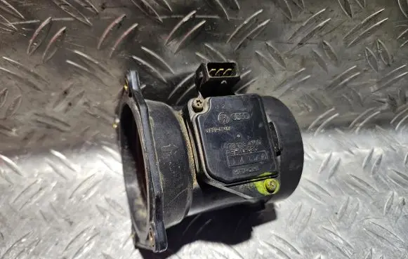 Audi A6 S6 C5 4B Mass air flow meter 078133471C AFH1008C