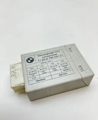 BMW 3 E90 E91 Tow bar trailer control unit/module 6795091 77606795091