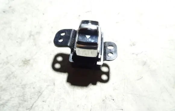 Infiniti Q50 Other switches/knobs/shifts