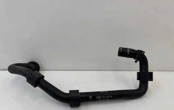 Porsche Macan (95B) Engine coolant pipe/hose 95B121447K