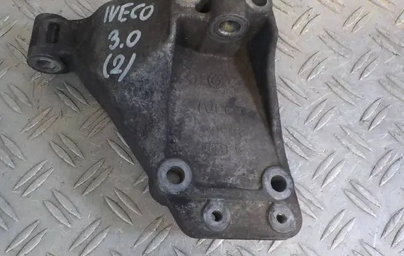 Iveco Daily 5th gen Gearbox mounting bracket 504141842