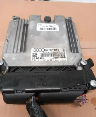 Audi A5 8T 8F Engine control unit/module 8K2907401A 21202018