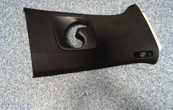 BMW 7 G11 G12 (B) pillar trim (top) 7355330
