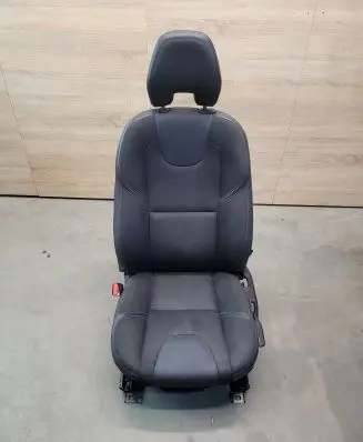 Volvo V40 Front driver seat 