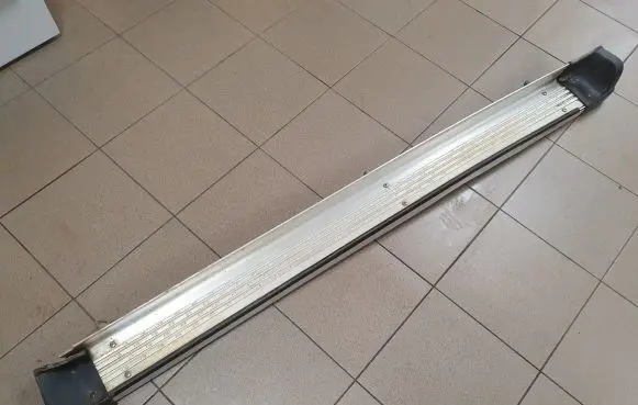 Toyota Land Cruiser (HDJ90) Thresholds for All-terrain vehicles 