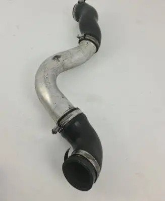 BMW 5 E39 Intercooler hose/pipe 2243622