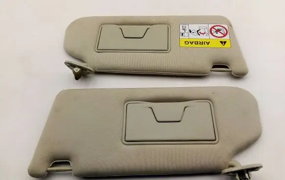 Mitsubishi Outlander Sun visor