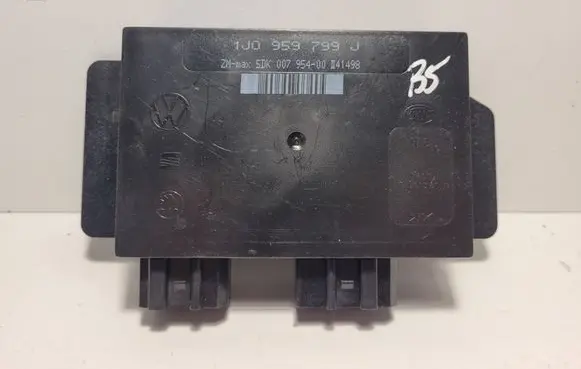 Volkswagen PASSAT B5 Comfort/convenience module 1J0959799J 5DK00795400 141498
